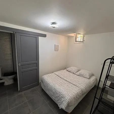 Spacieuse Avec Piscine Privee A Villa Montpellier